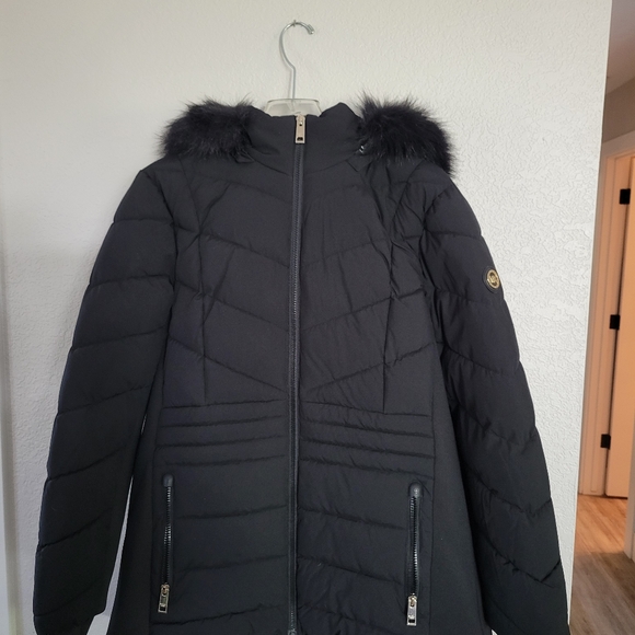 Michael Kors Black Puffer Coat with Faux Fur Hood XL - Picture 11 of 12